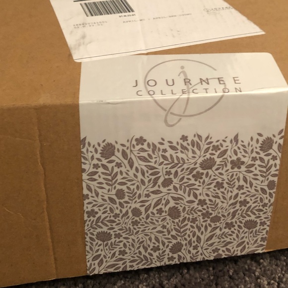 *NEVER WORN*Journee- April Wide Calf Riding Boot - Picture 4 of 5